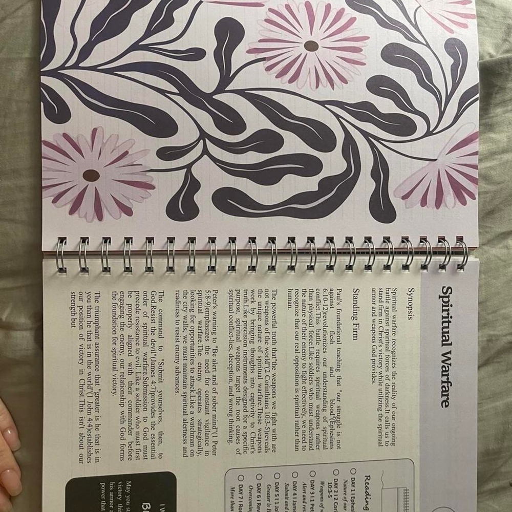 The Bible in a Year: A 52-Week Journey Through God's Word Brand new. - Picture 7 of 8